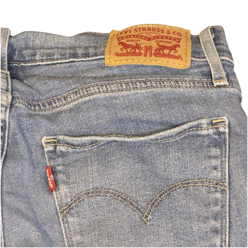 Levi's 724 High Rise Straight Crop Women's Jeans Blue Distressed Denim Size 28 - Picture 10 of 13